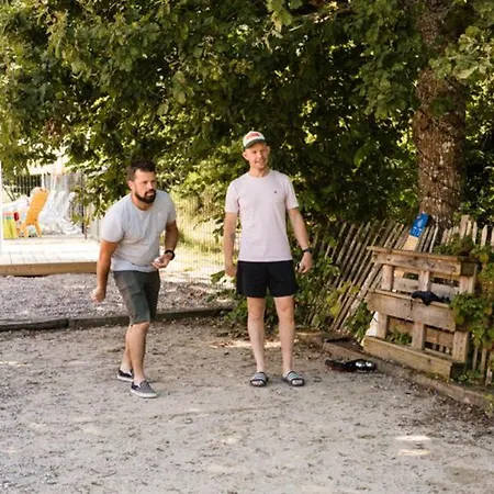 Mobil Avec Terrasse Au A Granges-aumontzey - Api-1-52-299 Kemp *